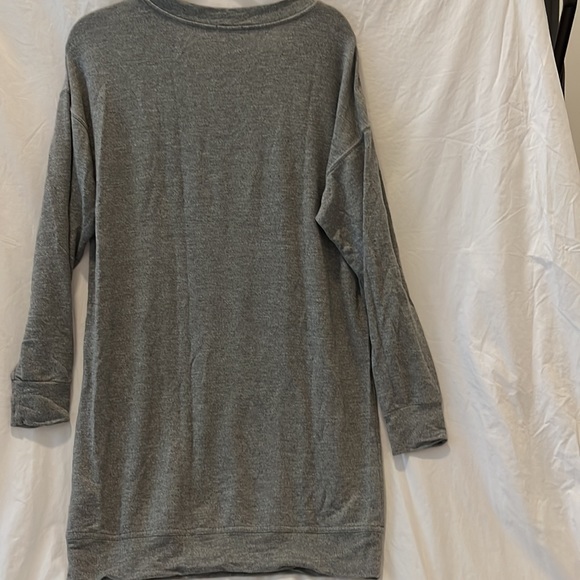 Splendid Sweater Dress in Gray Size Small- Ultra Versatile and Cozy! *Like New* - Picture 4 of 5